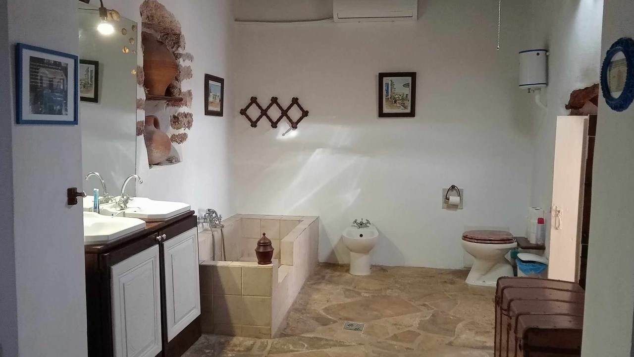 Photo of Bathroom in Sitia