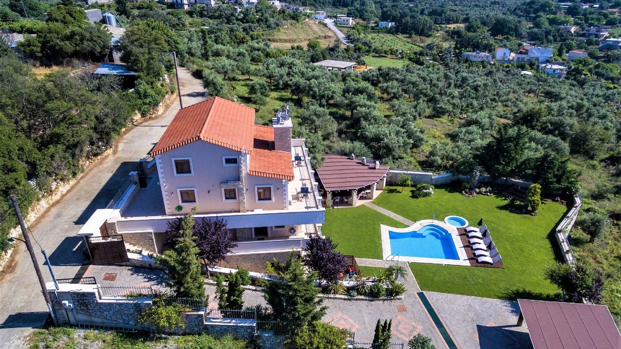 Photo of Outdoor in Kaloniktis