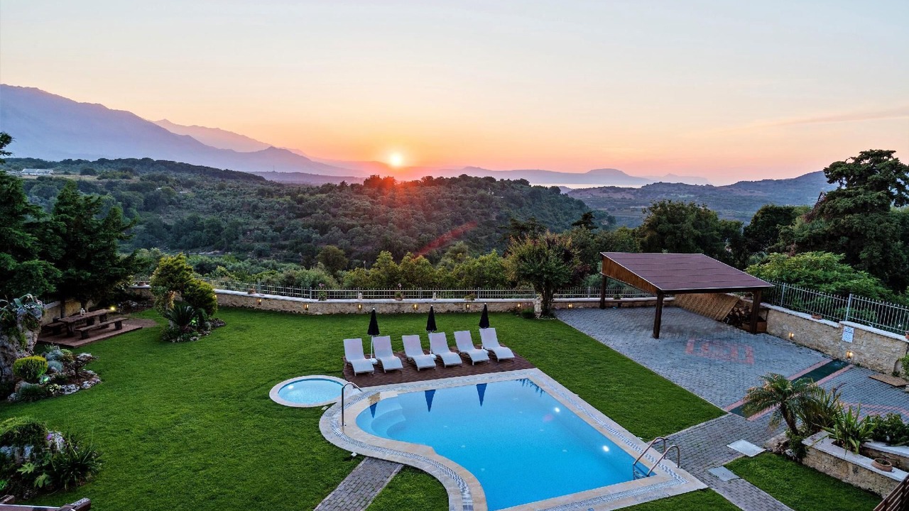 Photo of Outdoor in Kaloniktis