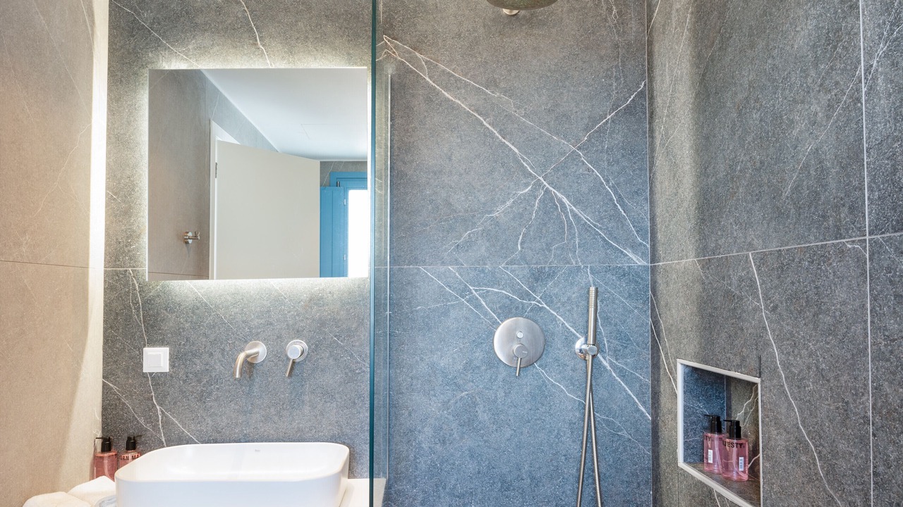 Photo of Bathroom in Kanalia