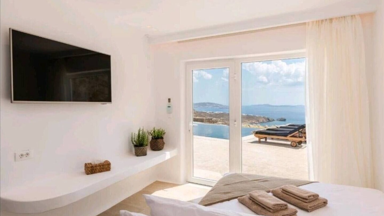 Photo of Bedroom in Houlakia
