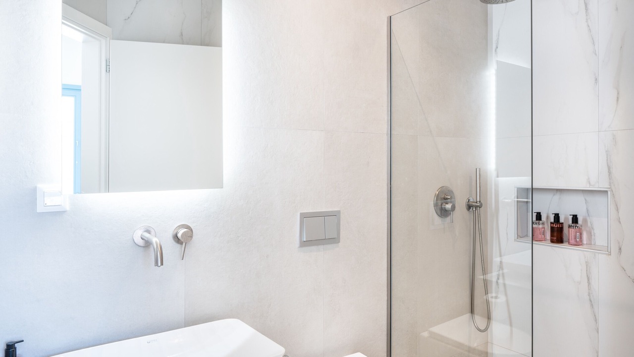 Photo of Bathroom in Kanalia