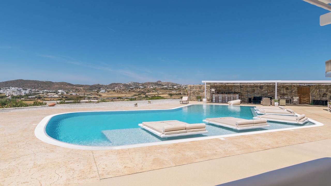 Photo of Outdoor in Adamas