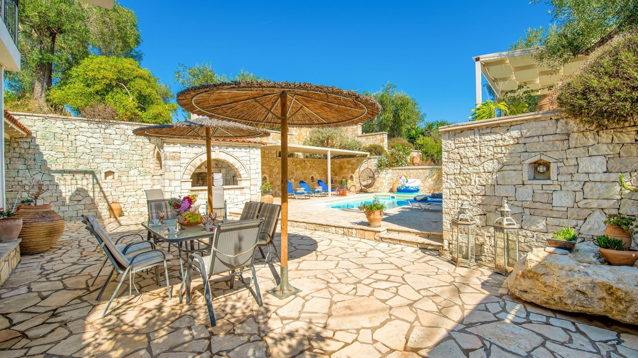 Photo of Outdoor in Koutsi
