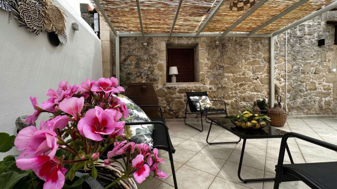 Photo of Outdoor in Pigouniana