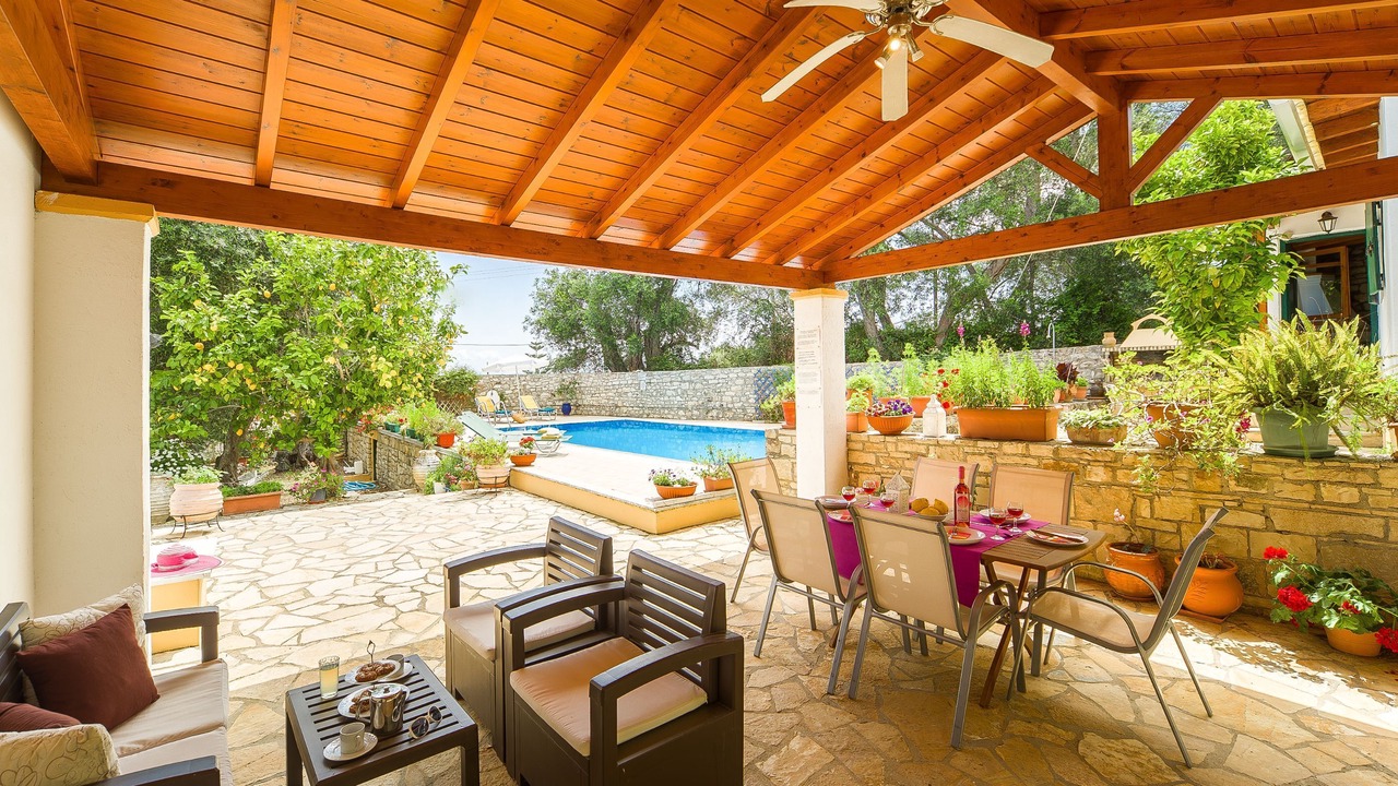 Photo of Outdoor in Koutsi