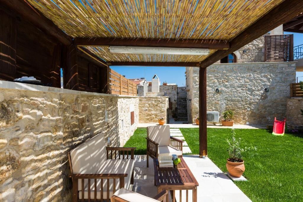 Photo of Patio Balcony in Aggeliana