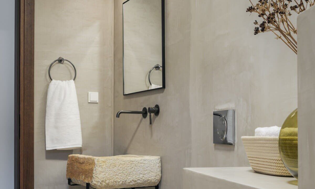 Photo of Bathroom in Faistos