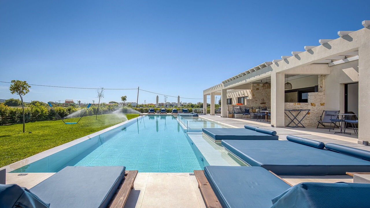 Photo of Patio Balcony in Almiros Beach