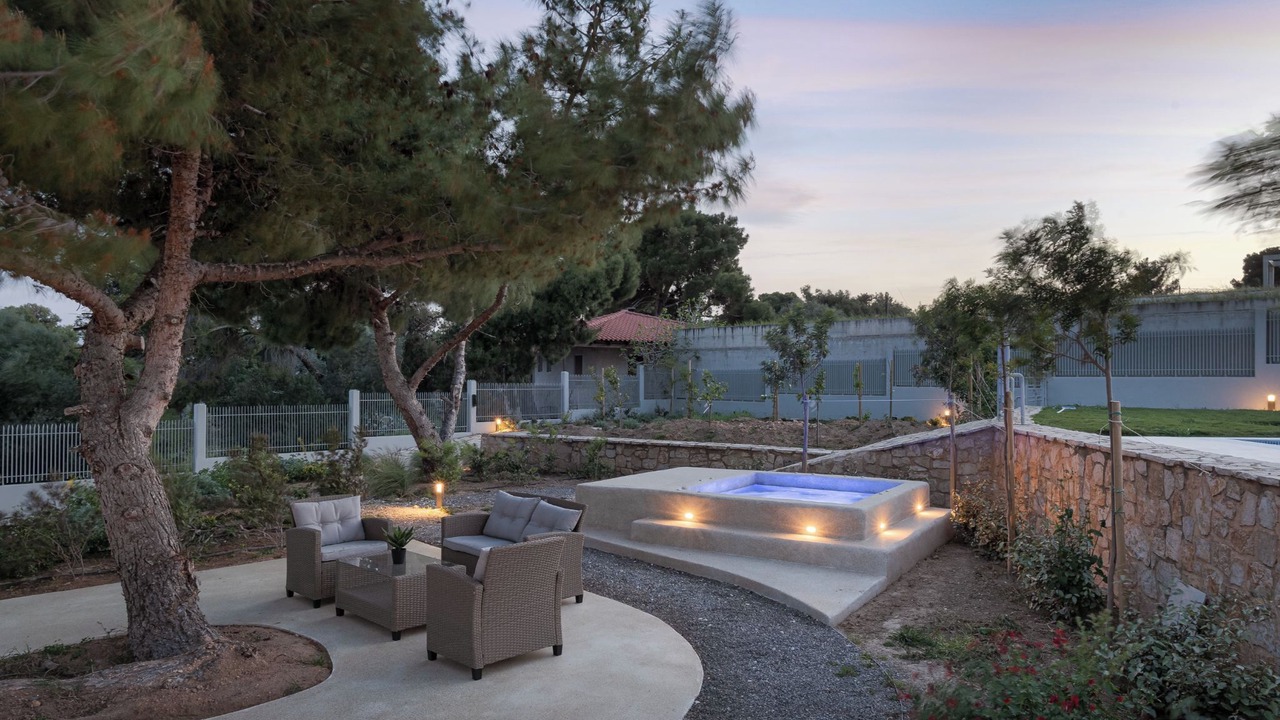 Photo of Outdoor in Isthmia