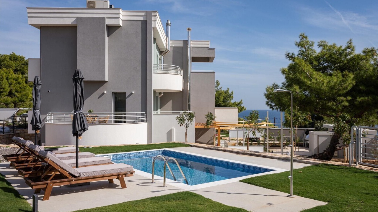 Photo of Outdoor in Isthmia