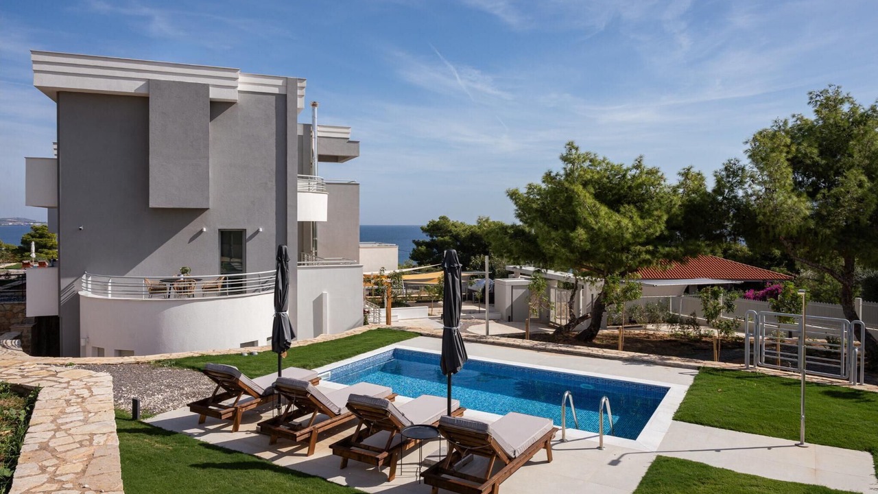 Photo of Outdoor in Isthmia