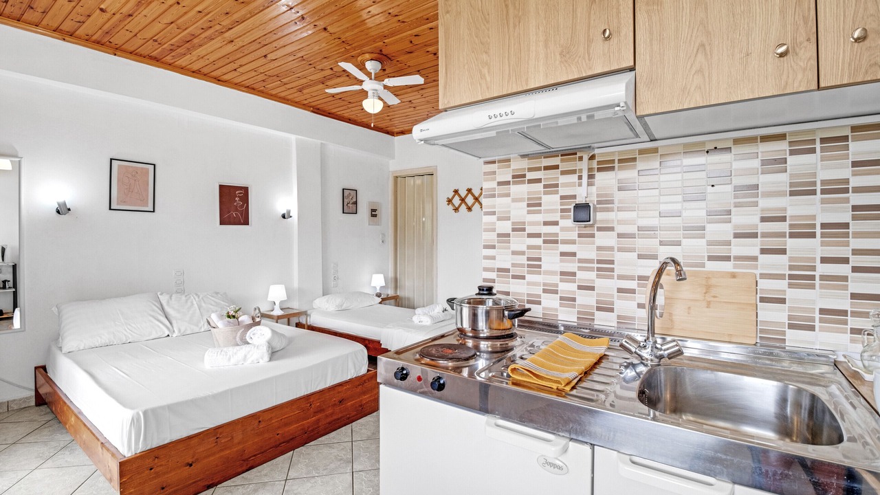 Photo of Bedroom in Drimonas