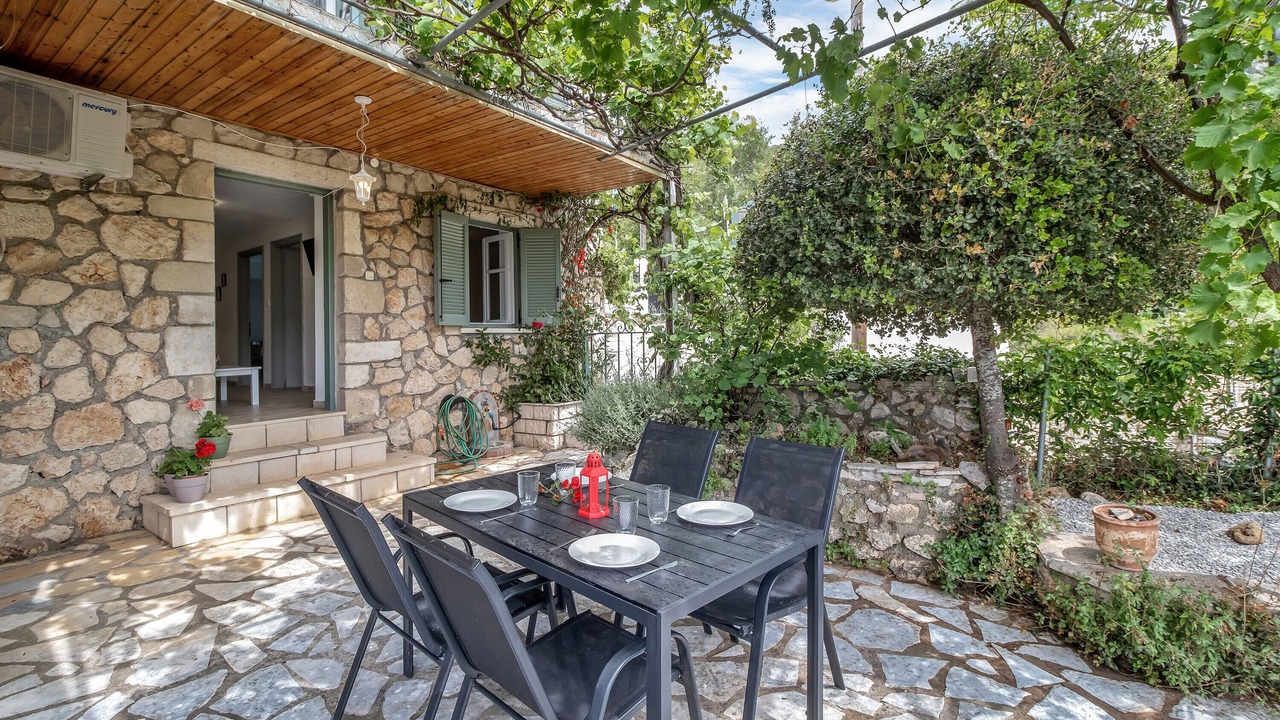 Photo of Outdoor in Drimonas