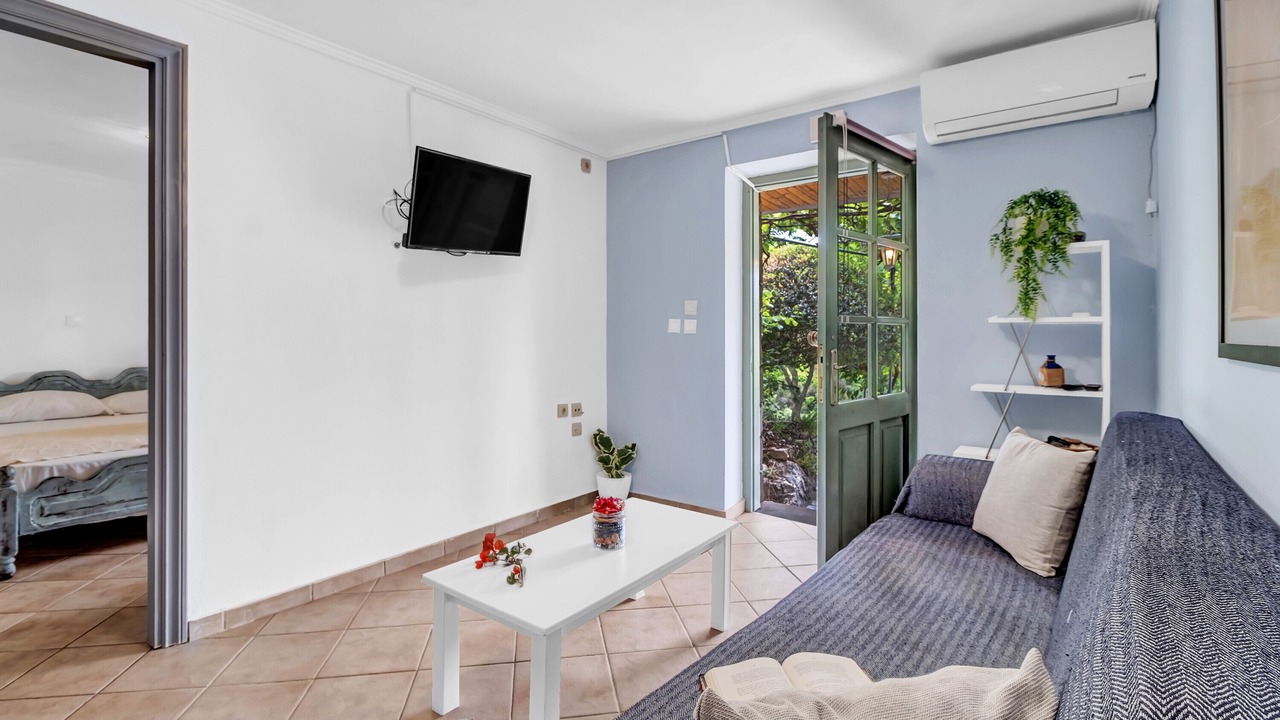 Photo of Bedroom in Drimonas