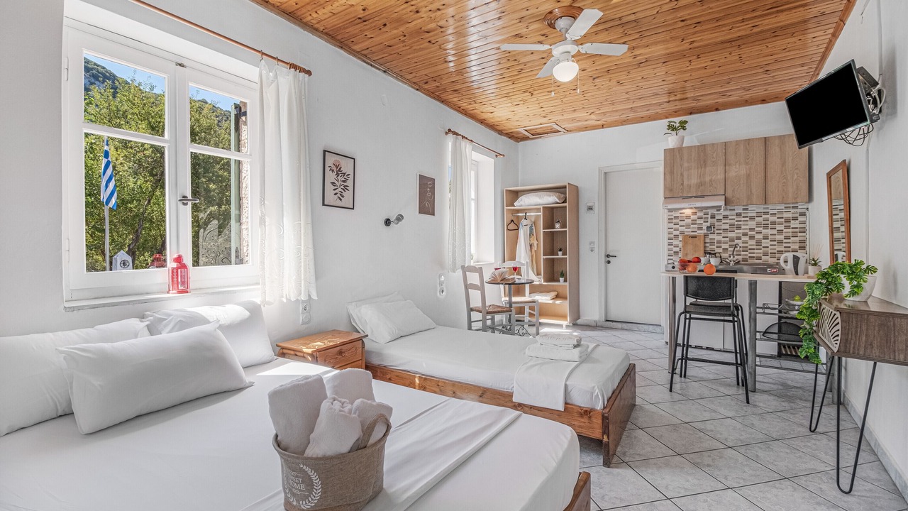 Photo of Bedroom in Drimonas