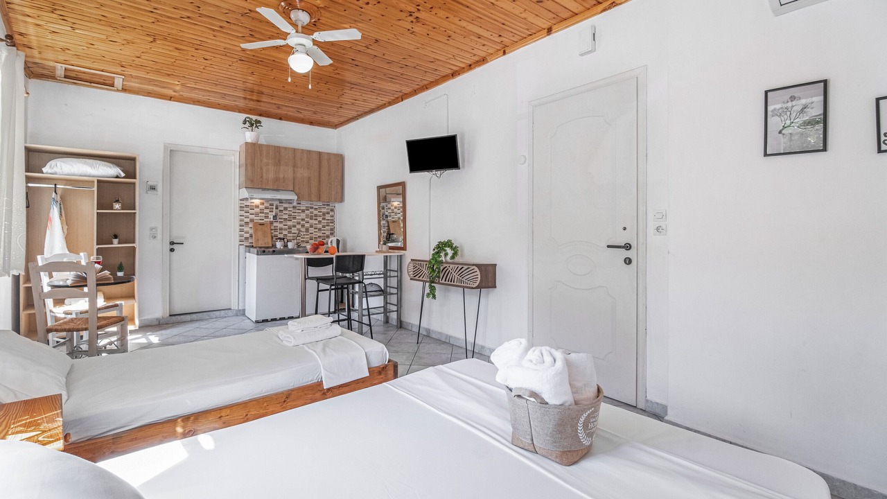 Photo of Bedroom in Drimonas