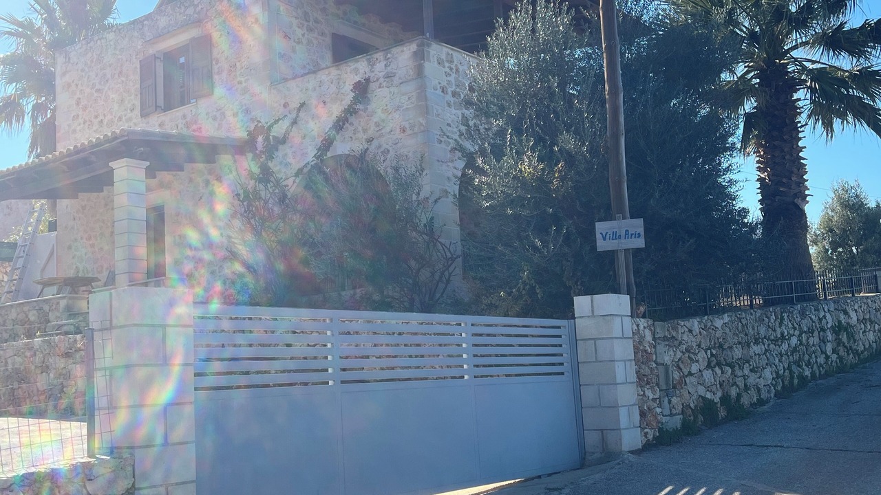 Photo of Outdoor in Makhairoi