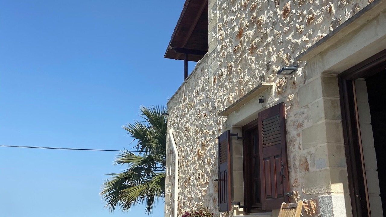 Photo of Outdoor in Makhairoi