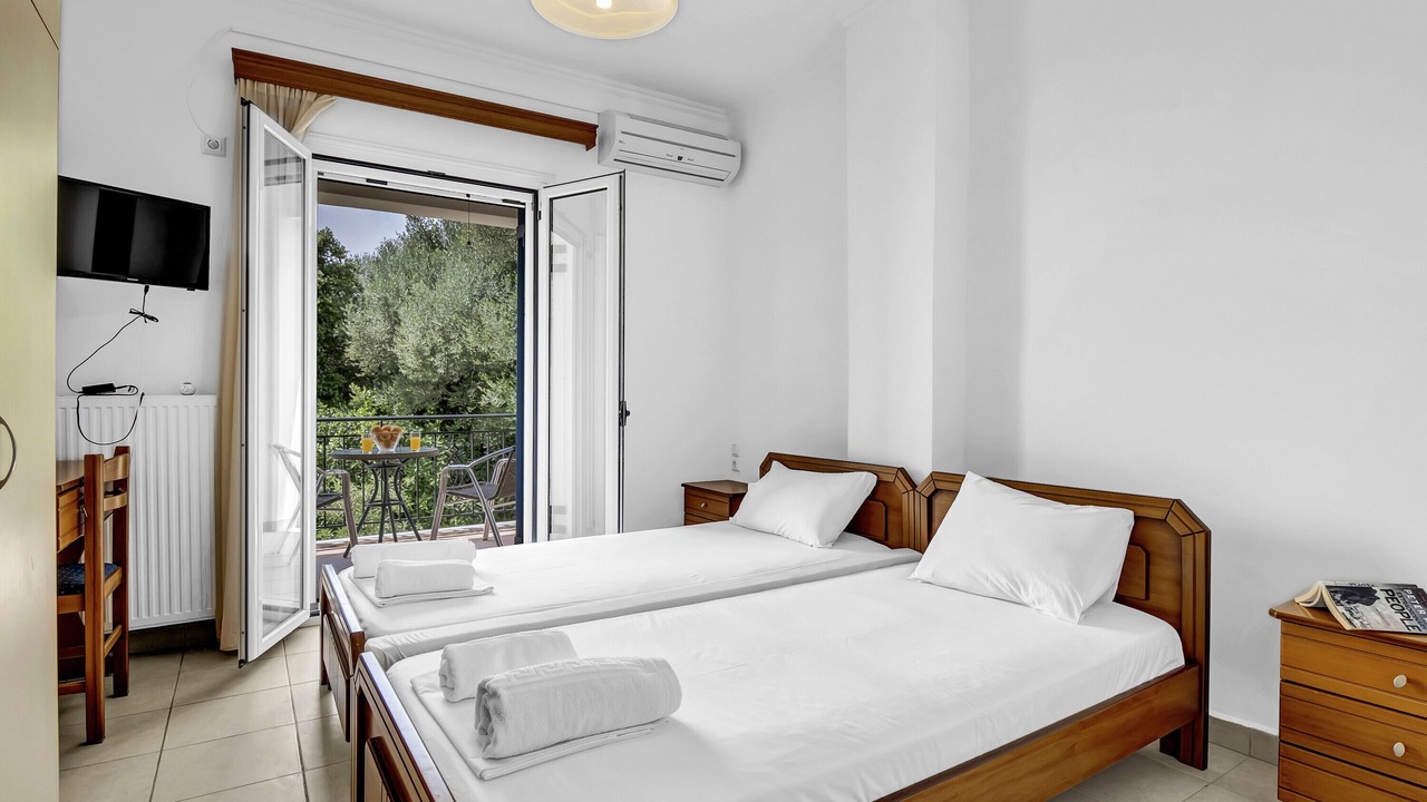 Photo of Bedroom in Pondi