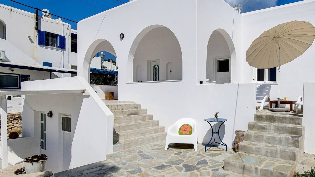 Photo of Patio Balcony in Drios