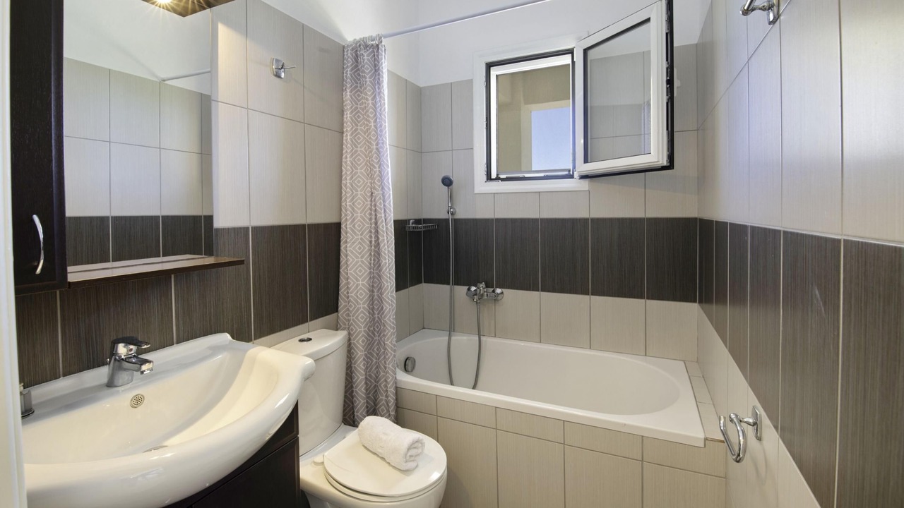 Photo of Bathroom in Koutsi