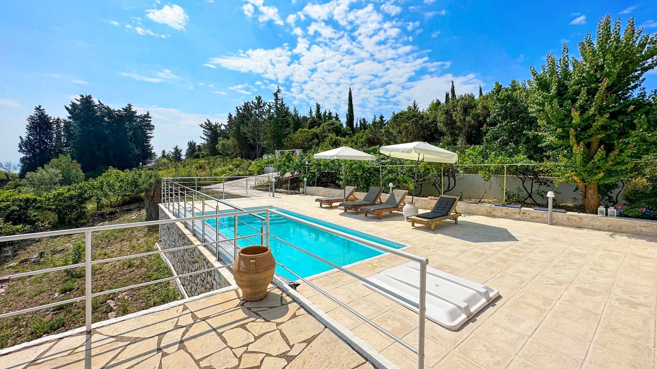 Photo of Outdoor in Antipaxos