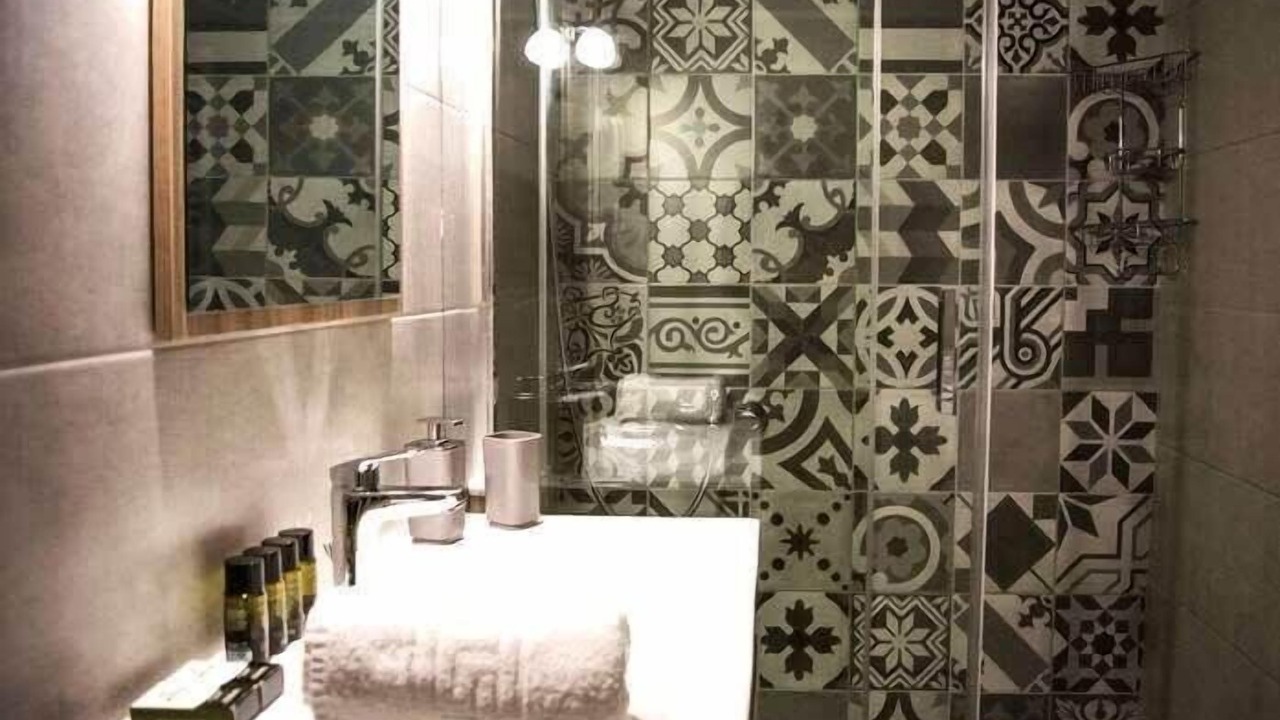 Photo of Bathroom in Thissio