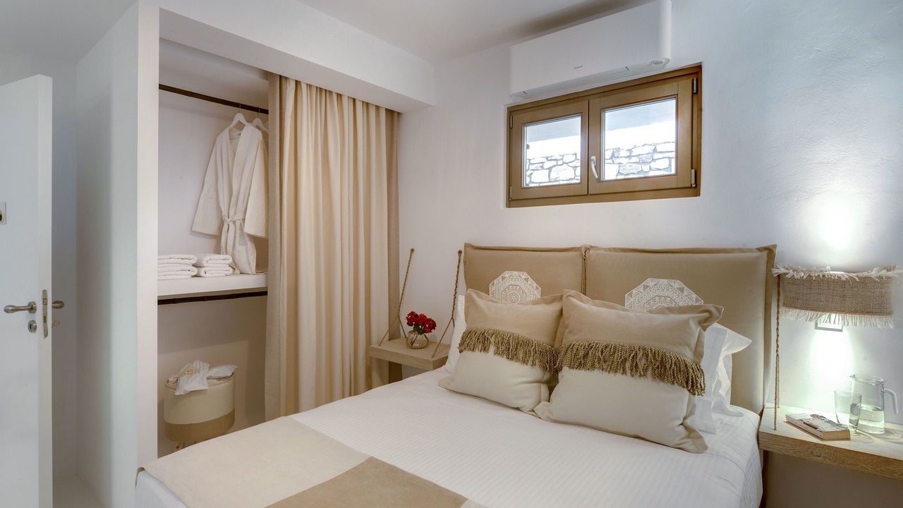 Photo of Bedroom in Ampelas