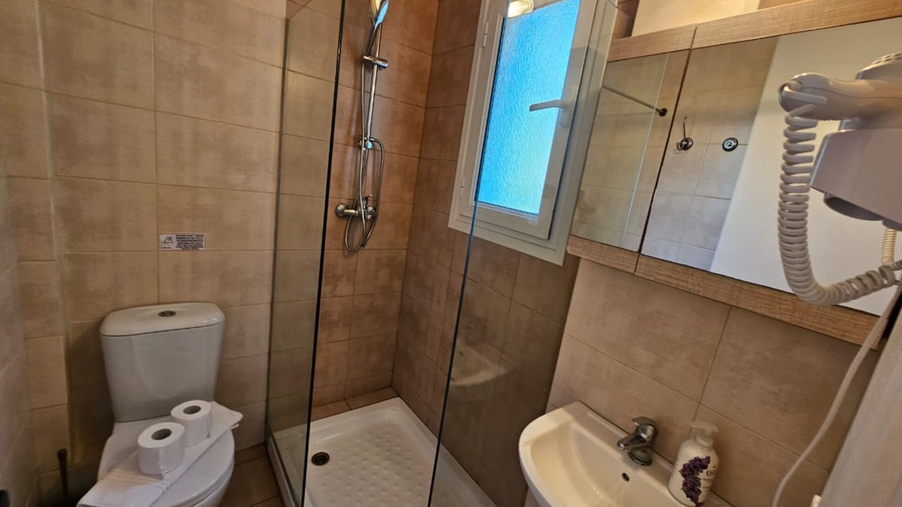 Photo of Bathroom in Glyfada