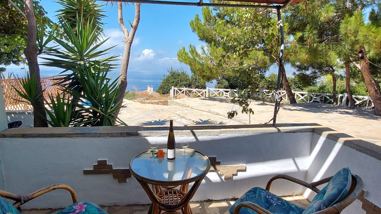 Photo of Patio Balcony in Koumeika