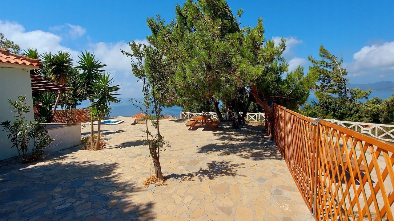 Photo of Outdoor in Koumeika