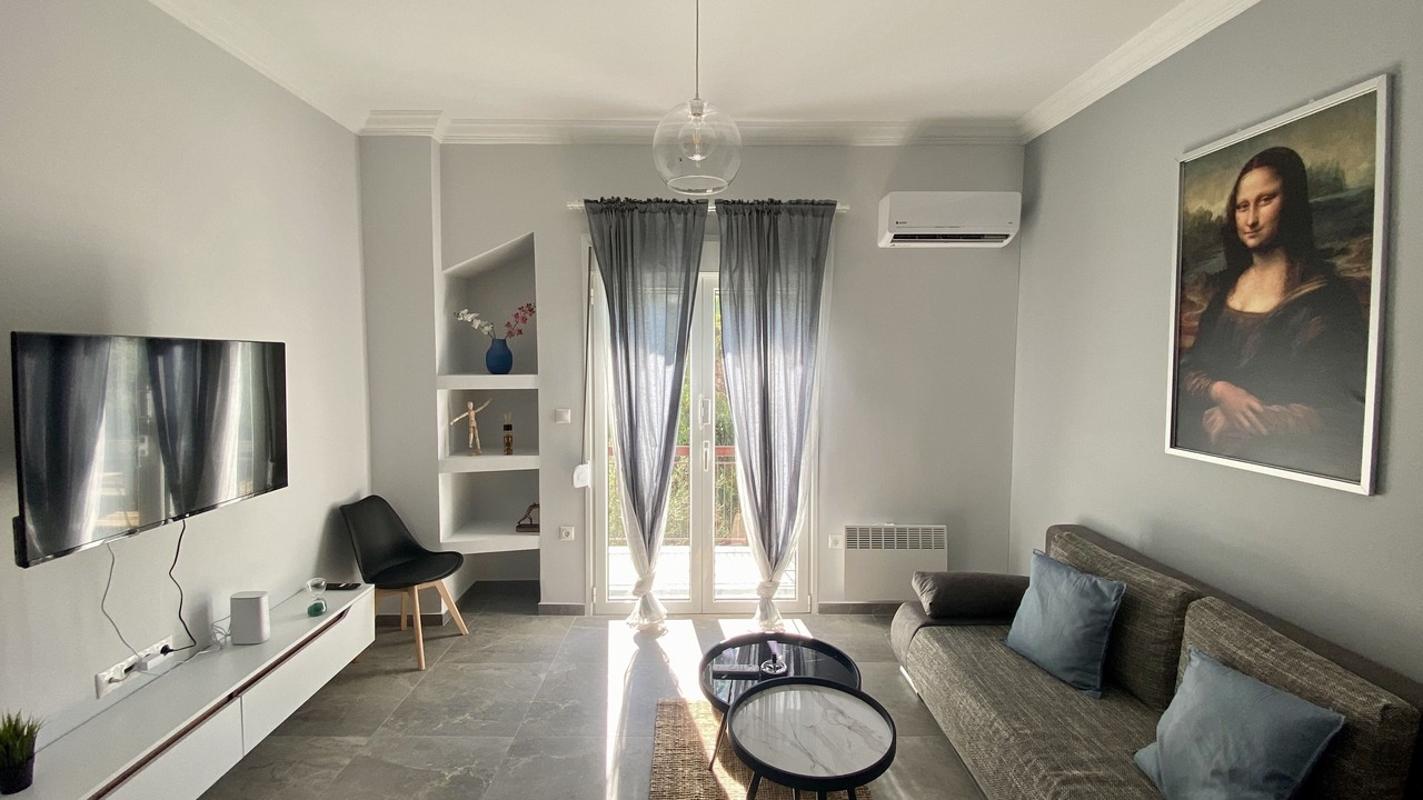 Photo of Livingroom in Petralona