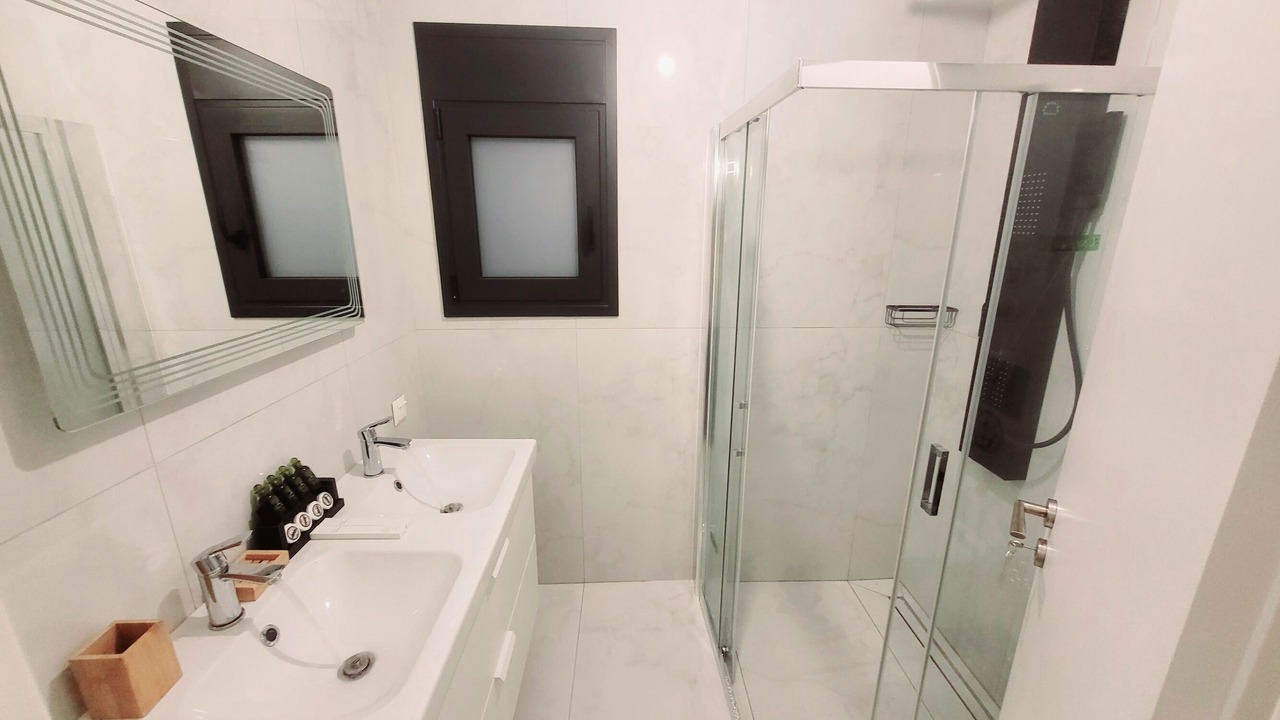 Photo of Bathroom in Kinosargous