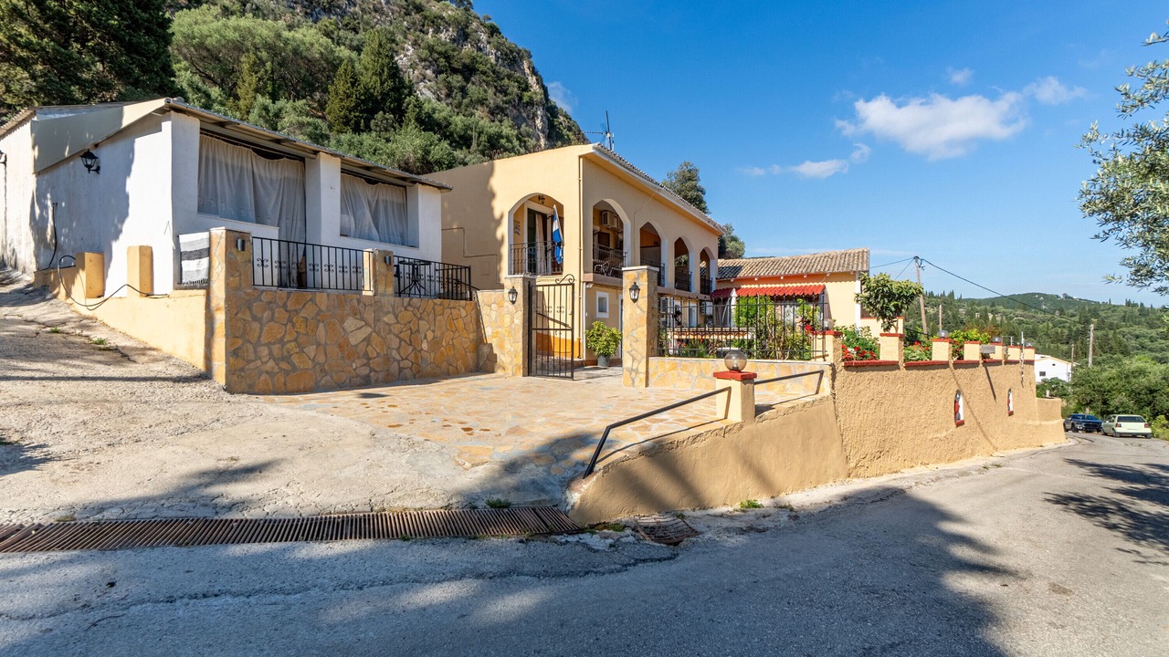 Photo of Outdoor in Lakones