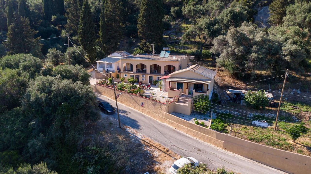 Photo of Outdoor in Lakones