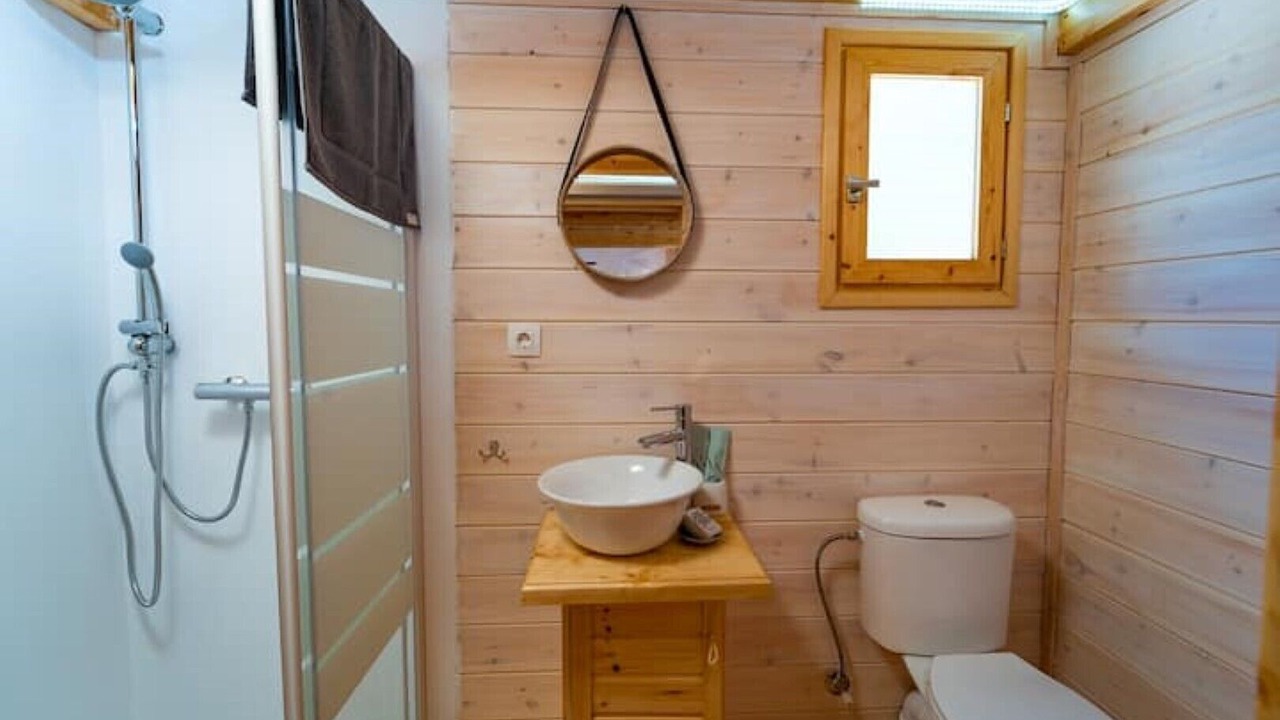 Photo of Bathroom in Varvara