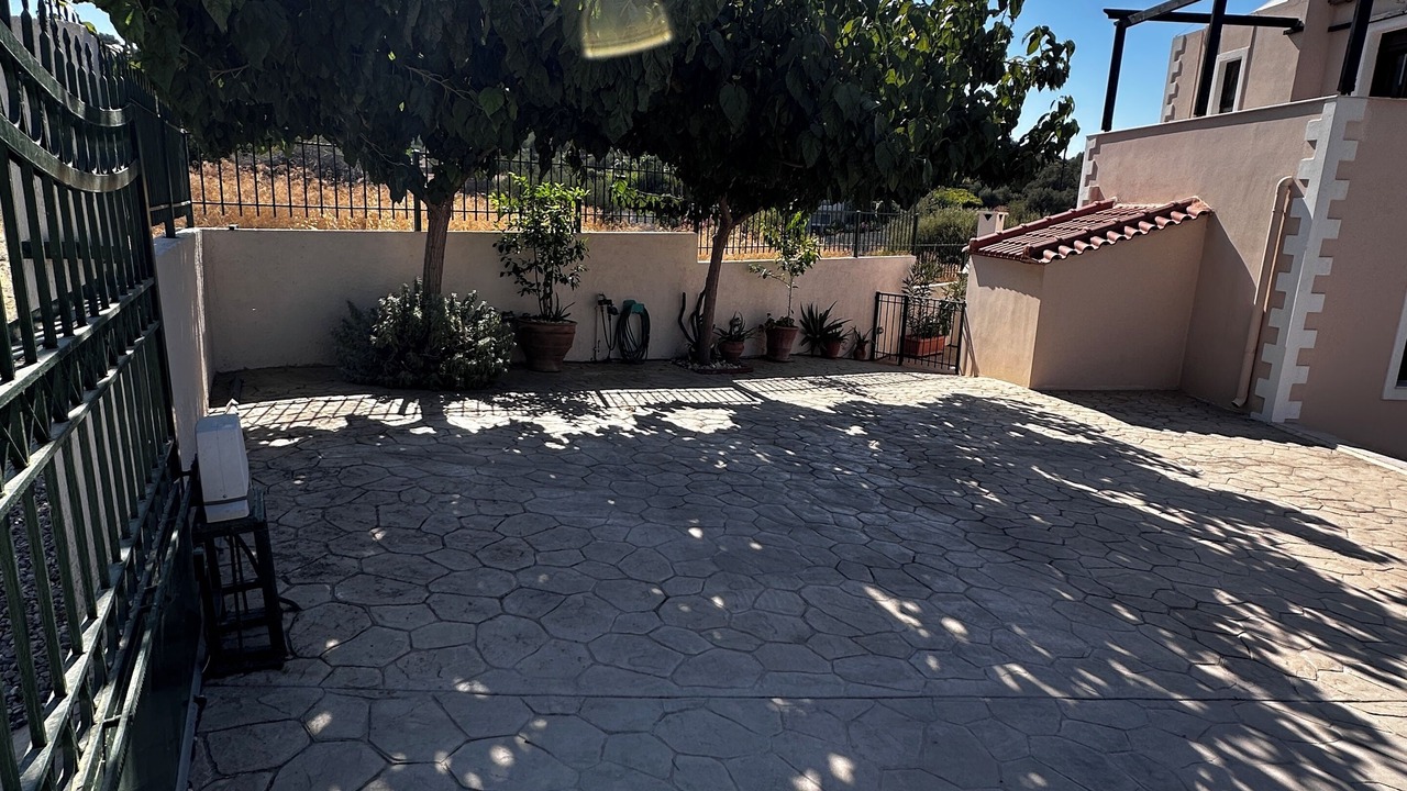 Photo of Outdoor in Kirianna