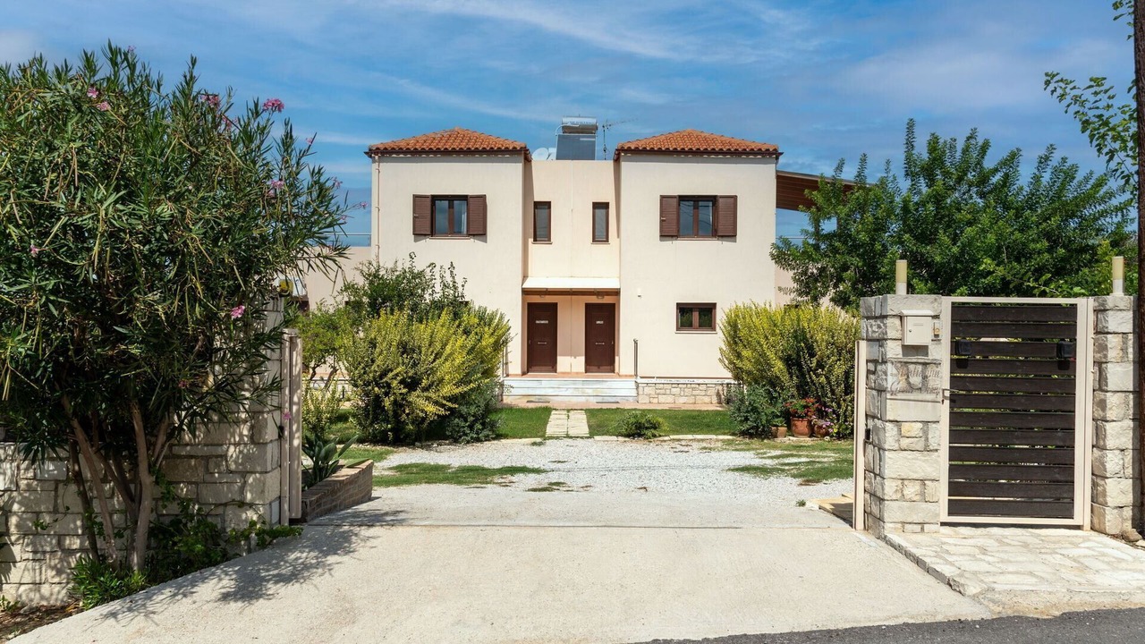 Photo of Outdoor in Pyrgos Psilonerou