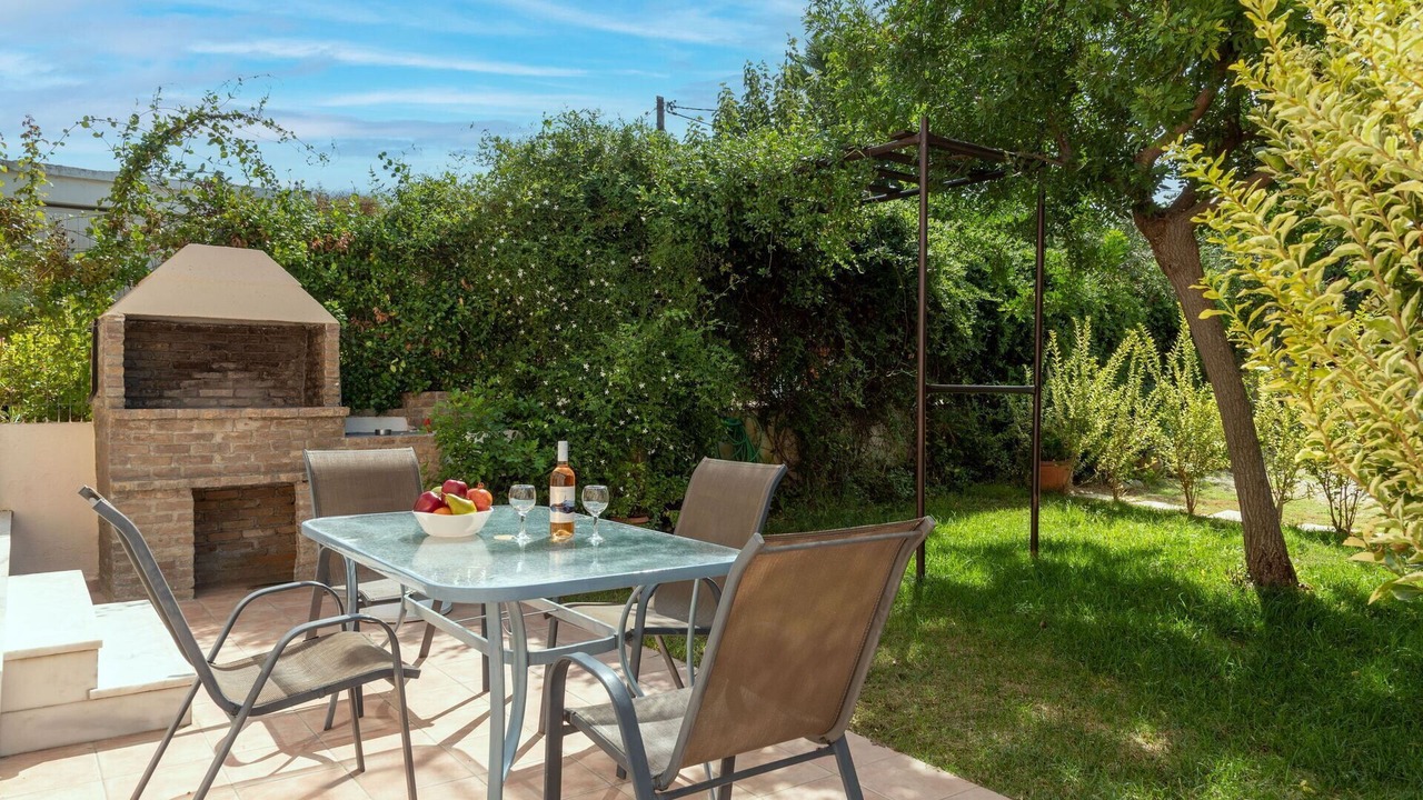 Photo of Outdoor in Pyrgos Psilonerou