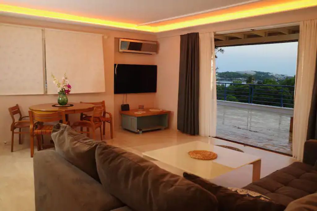 Photo of Livingroom in Vouliagmeni