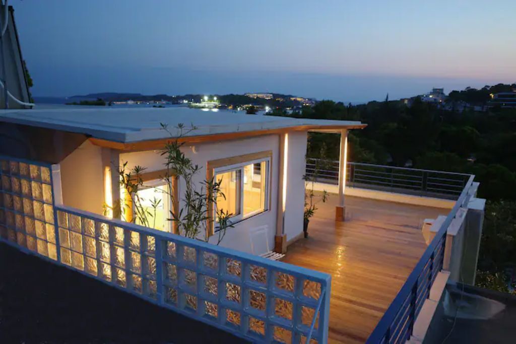 Photo of Outdoor in Vouliagmeni