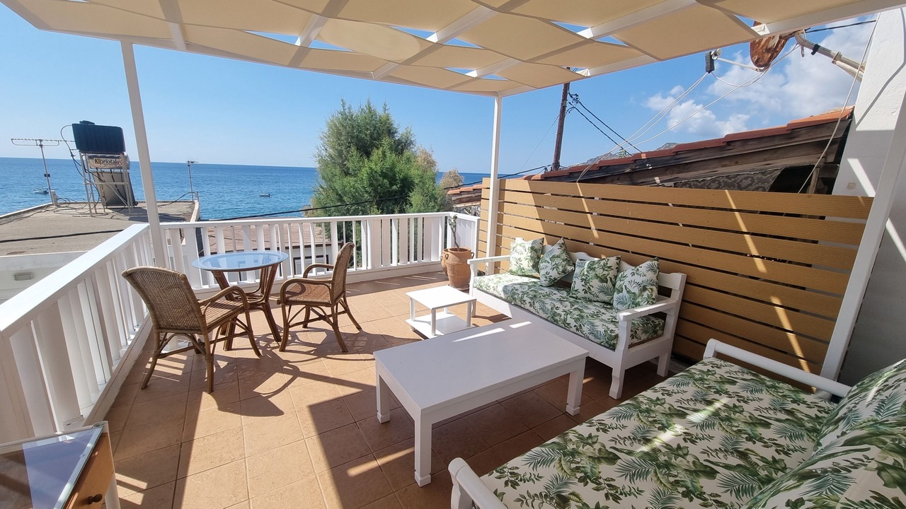 Photo of Patio Balcony in Tertsa