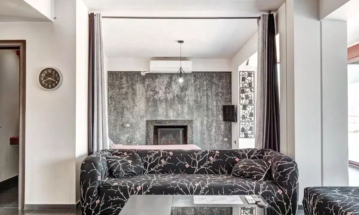 Photo of Livingroom in Kropia