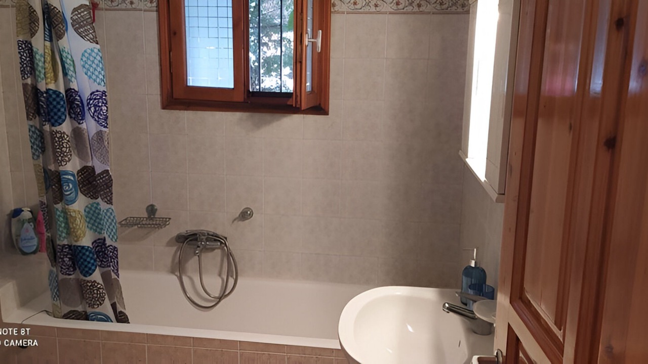 Photo of Bathroom in Marathias