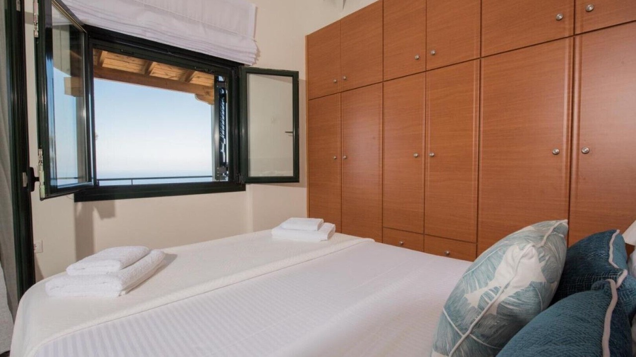 Photo of Bedroom in Kalamitsi