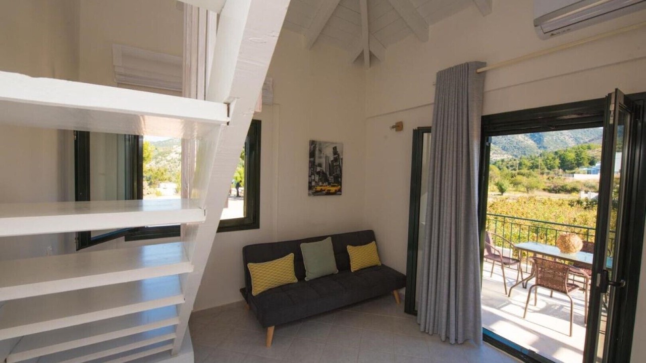 Photo of Livingroom in Kalamitsi