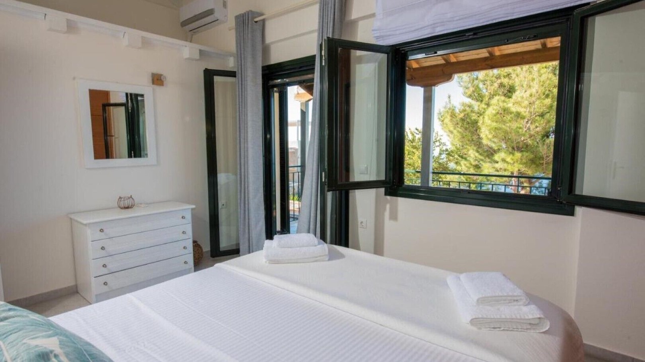 Photo of Bedroom in Kalamitsi