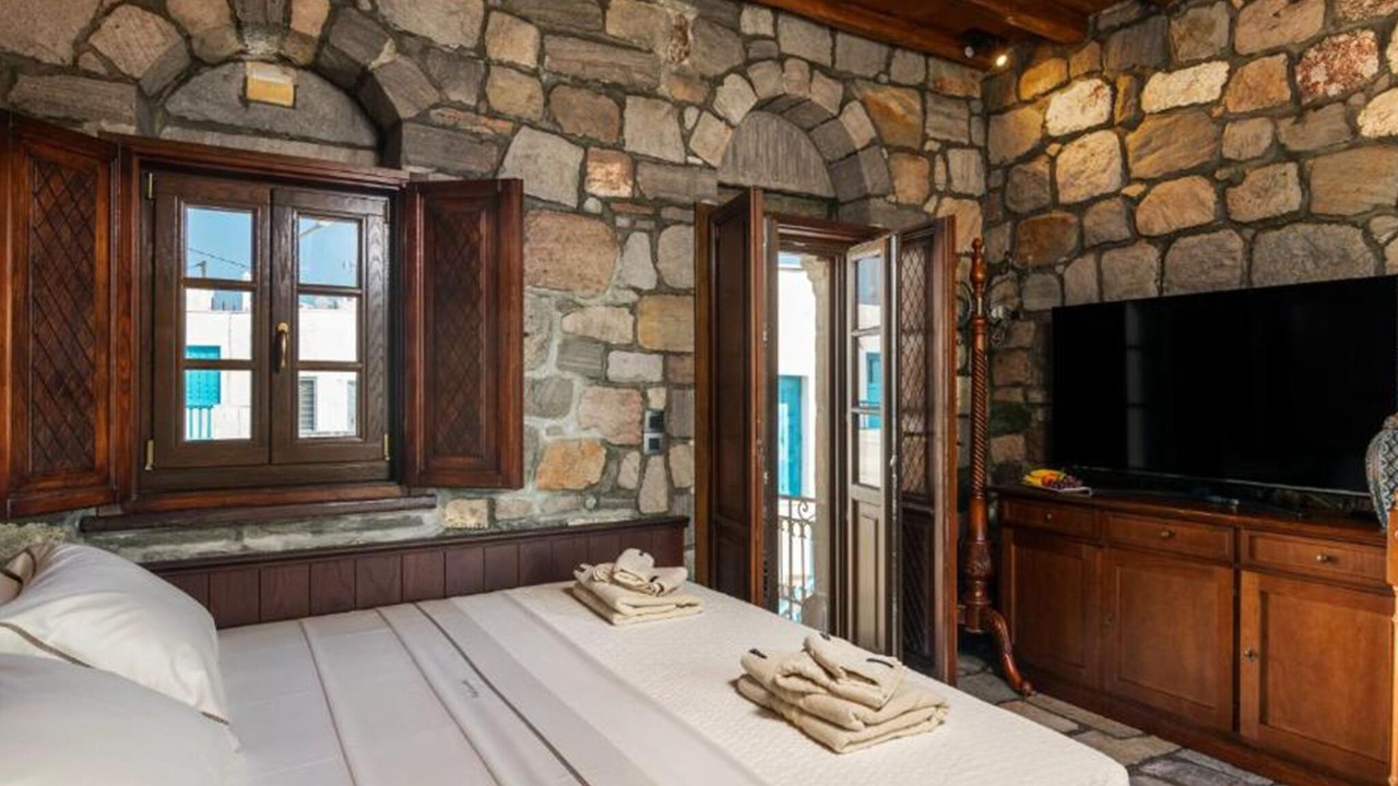Photo of Bedroom in Milos
