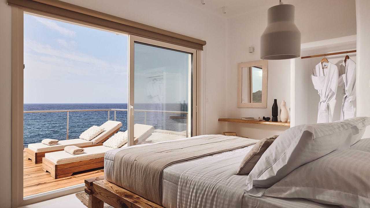 Photo of Bedroom in Milos